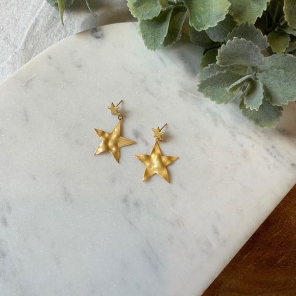 The Venise - Textured Gold Celestial Star Earrings - Picture 2 of 4
